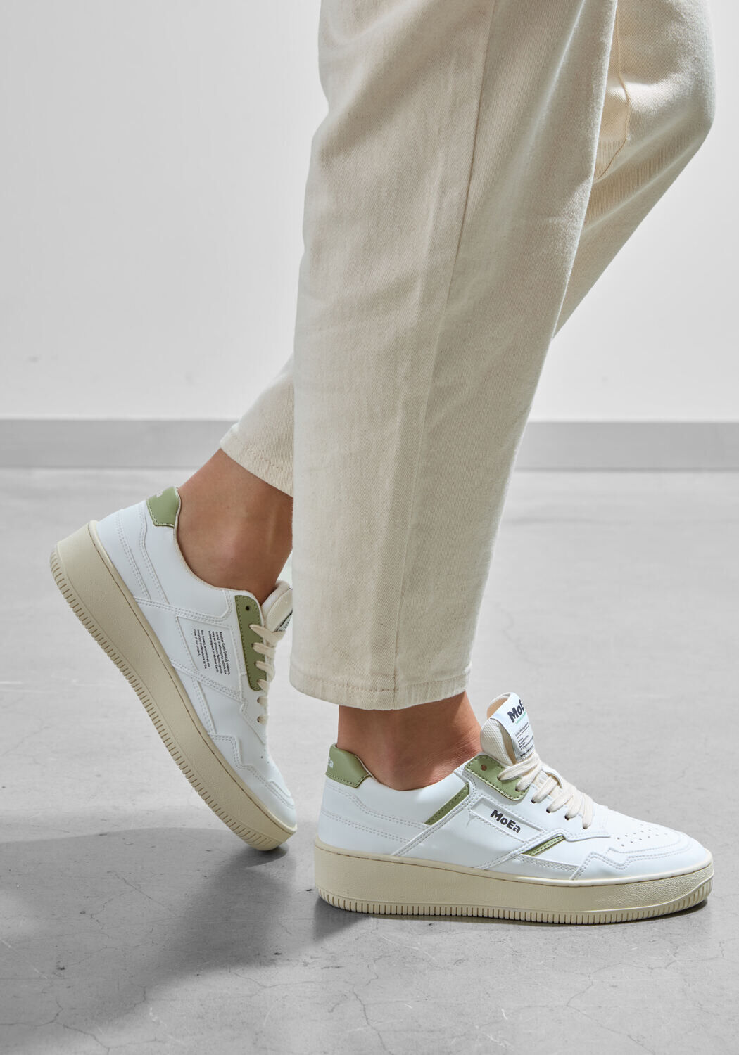 Witte MoEa Lage sneakers MOEA-BASGN1 - medium