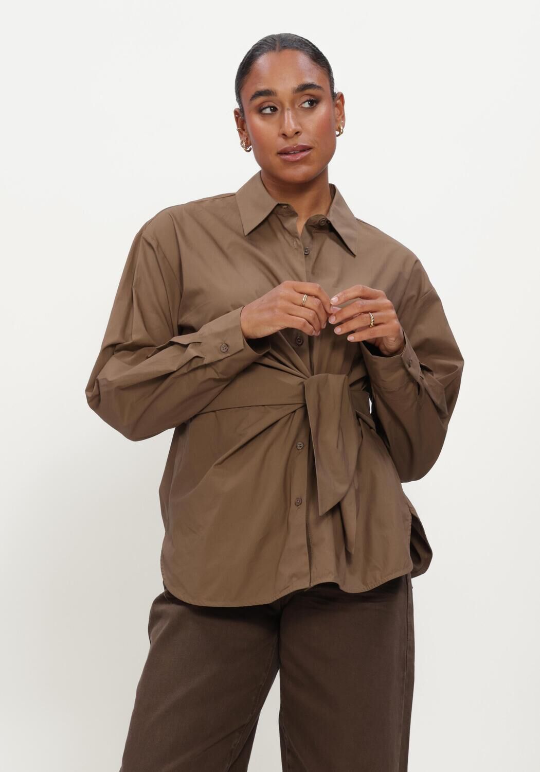 Bruine CIRCLE OF TRUST Blouses ALLY BLOUSE - large