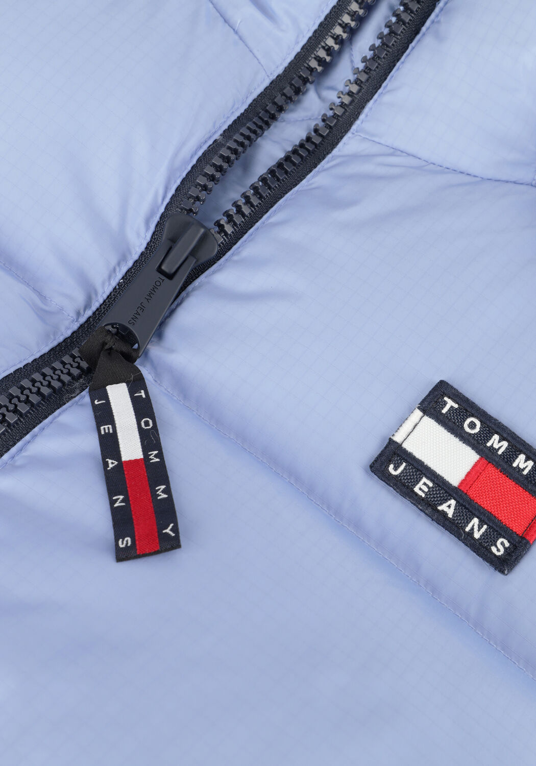 Lichtblauwe TOMMY JEANS Gewatteerde jas TJW ALASKA PUFFER - large
