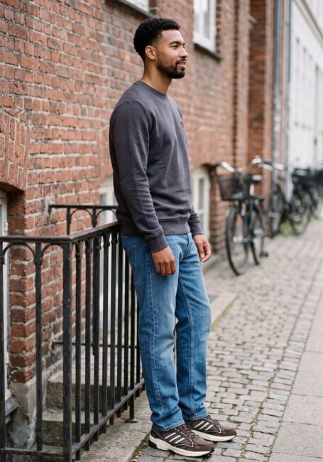 Donkergrijze LYLE & SCOTT Trui SUPERFINE CREW NECK SWEATSHIRT - large