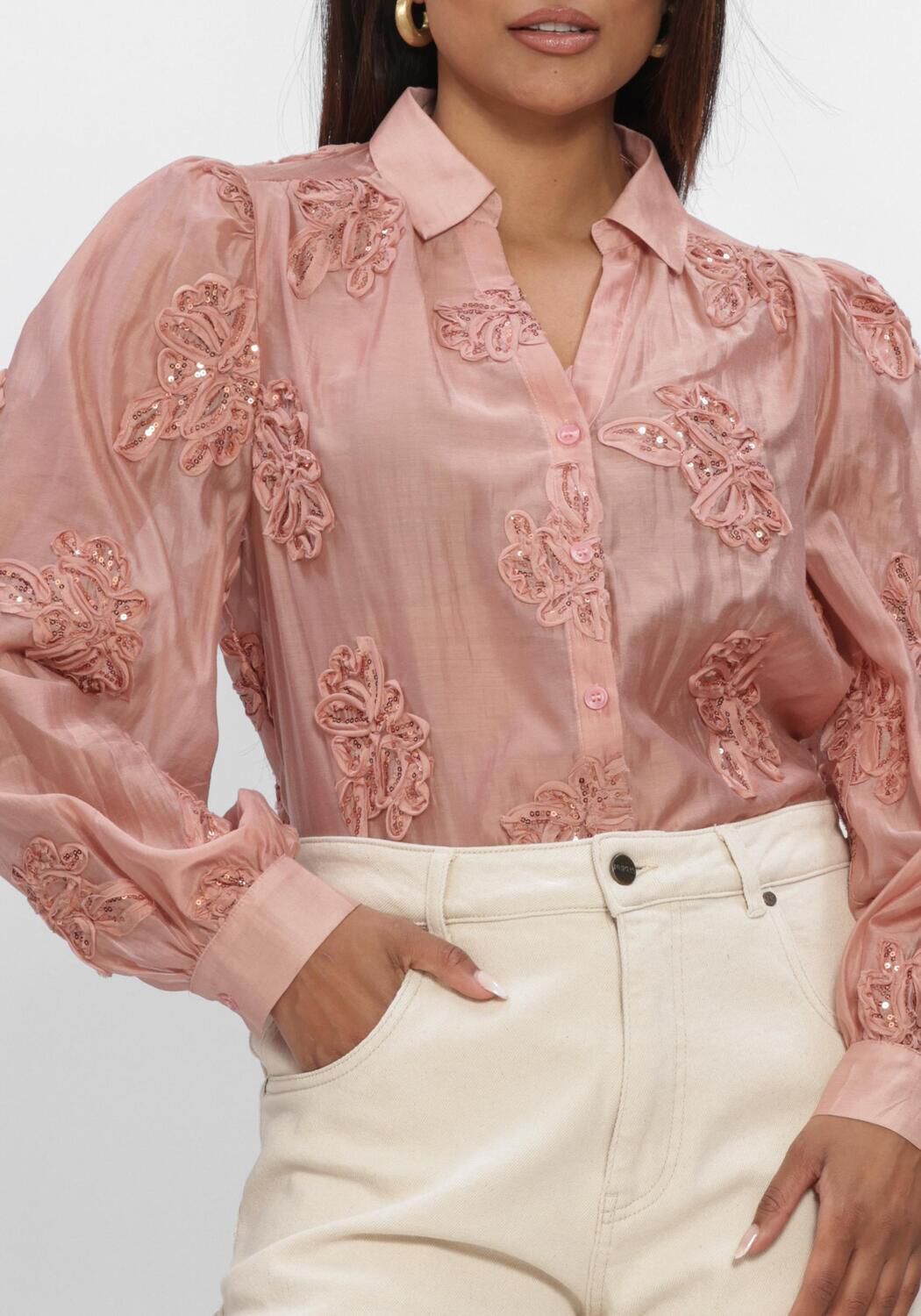 Roze NUKUS Blouses ANTONELLA BLOUSE PAILLET FLOWER - large