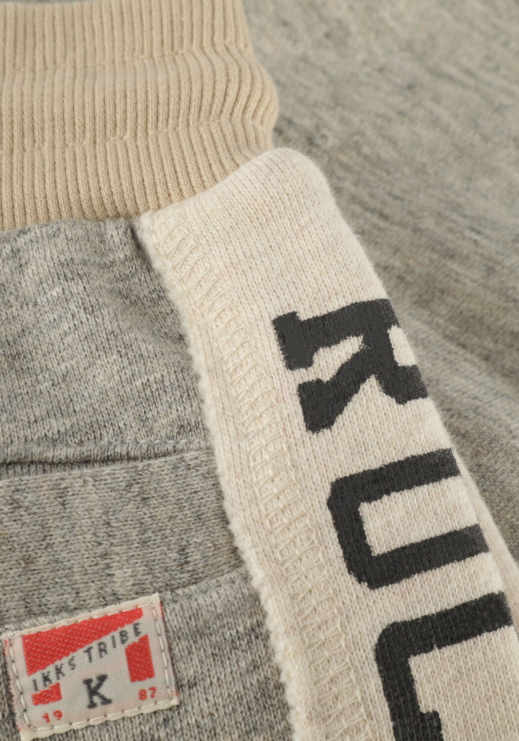 Grijze IKKS Korte broek BERMUDA MAILLE - large