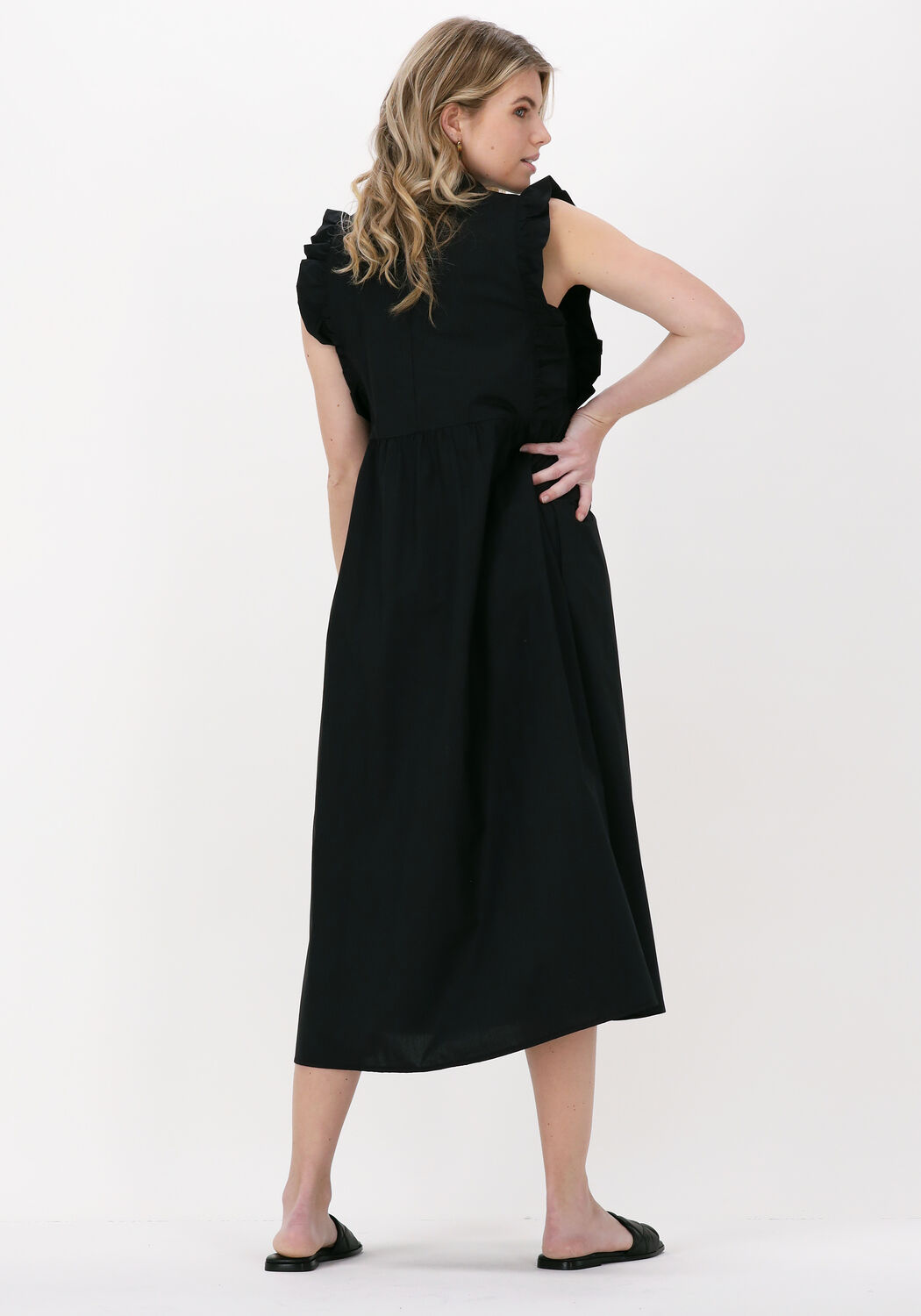 Zwarte ACCESS Midi jurk DRESS WITH RUFFLES AT THE TOP Omoda