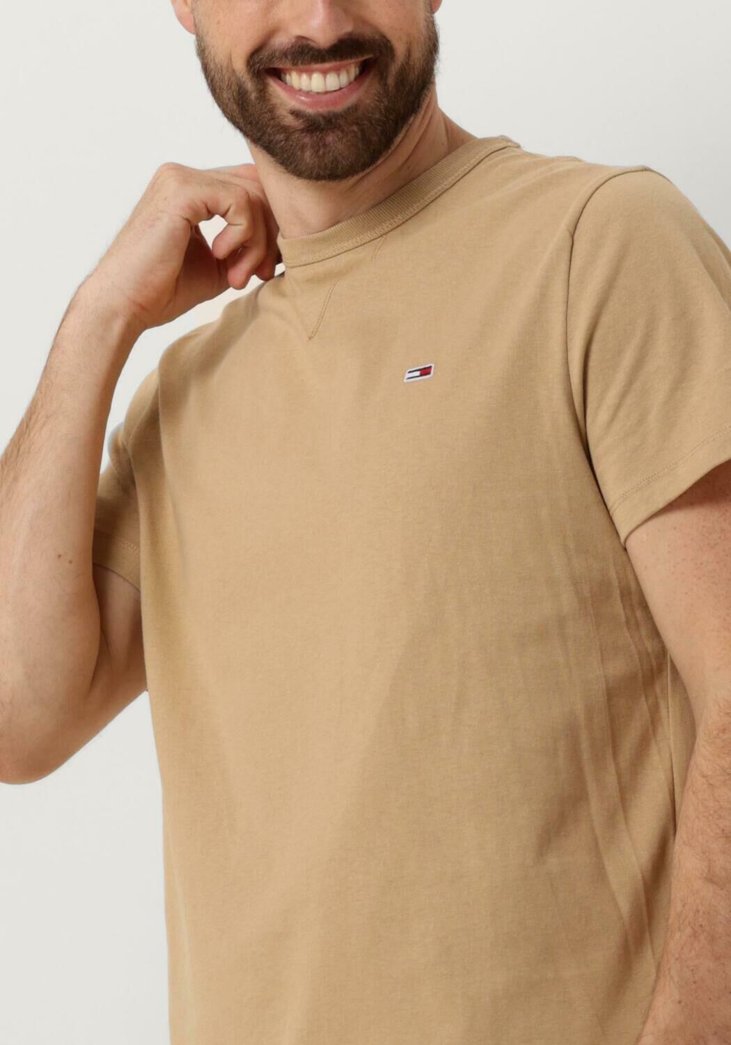 TOMMY JEANS Heren Polo's & T-shirts Tjm Slim Rib Detail Tee Beige