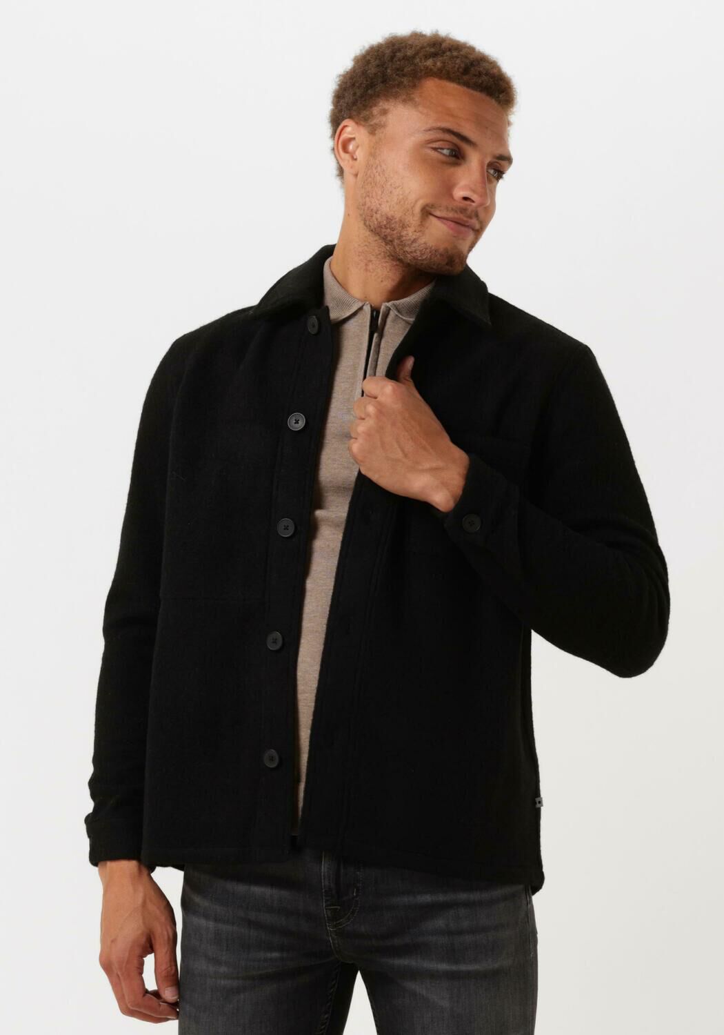 MINIMUM Sale Tot 70 korting in de outlet Omoda