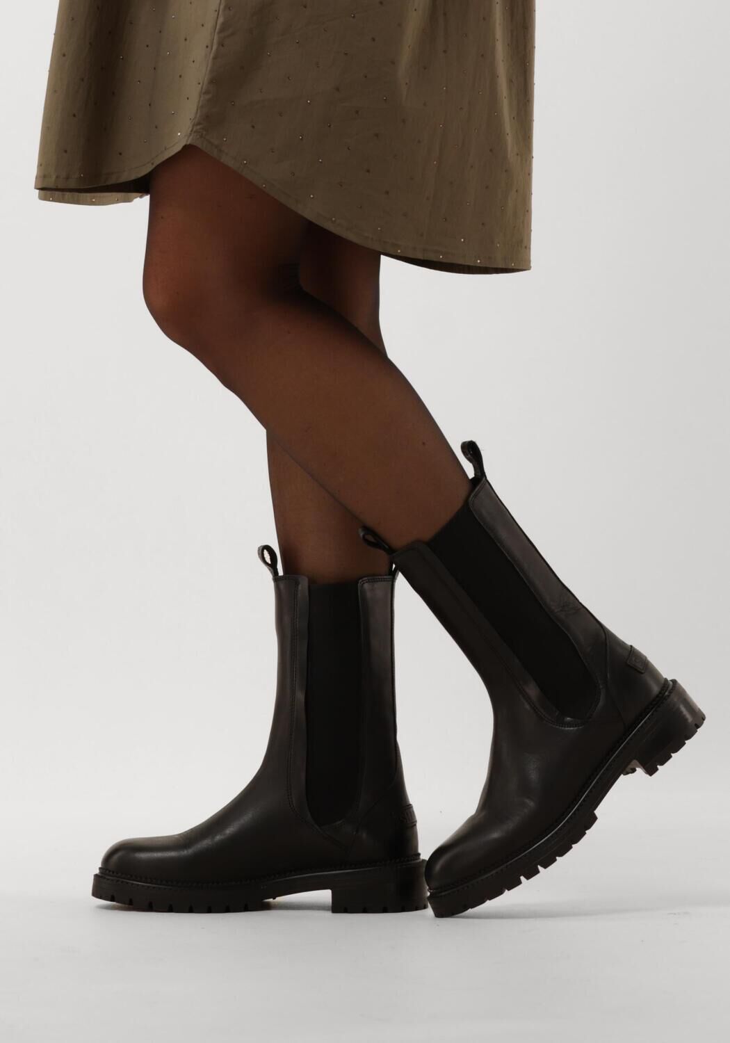 Zwarte SHABBIES Chelsea boots TIRZA SHELLY - large