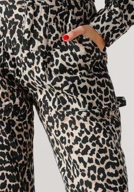 Bruine COLOURFUL REBEL Straight leg jeans TINSLEY LEOPARD DENIM WORKER PANTS - large