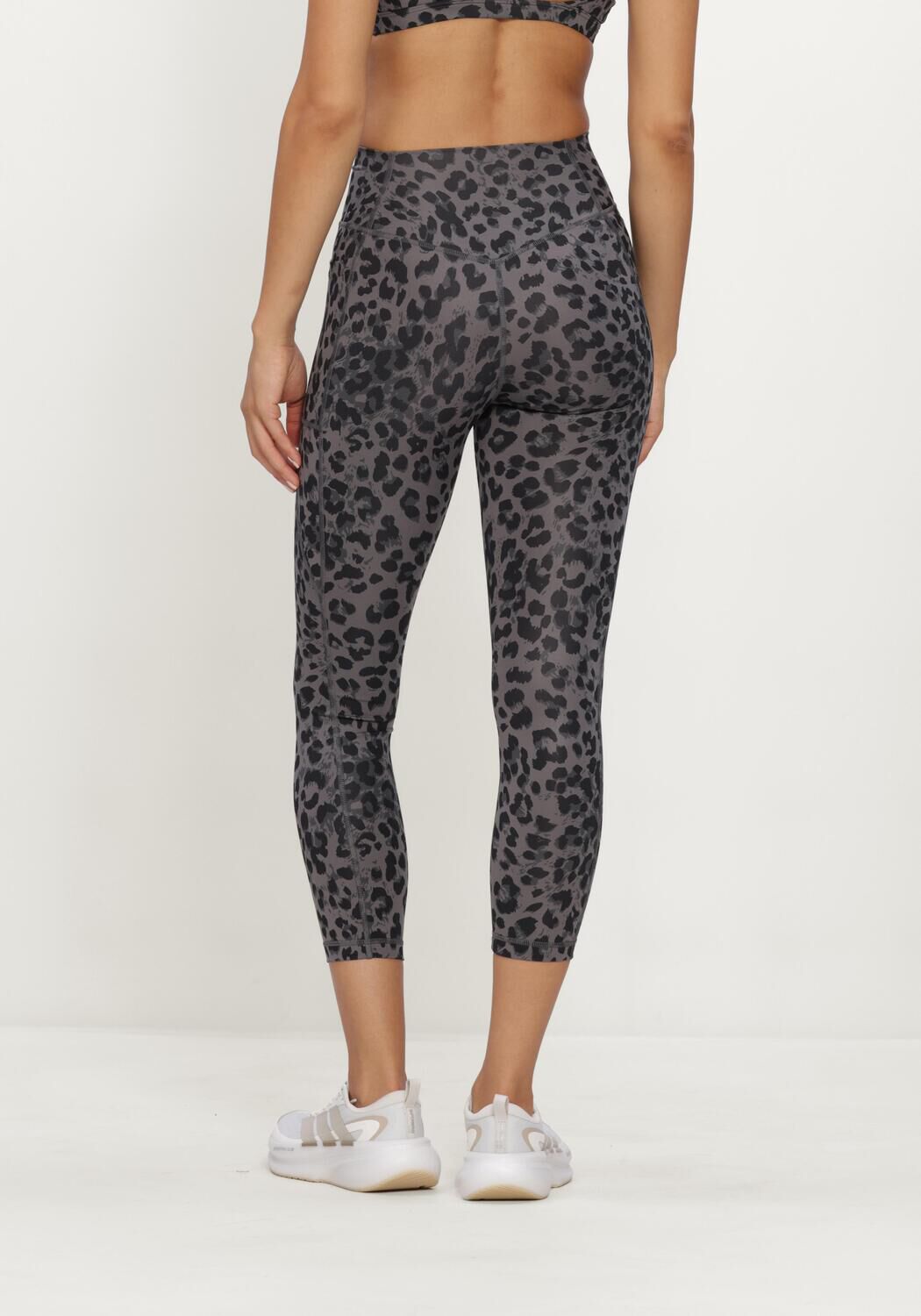 Bruine ADIDAS Sportleggings OPT ESS AOP 7/8 - large
