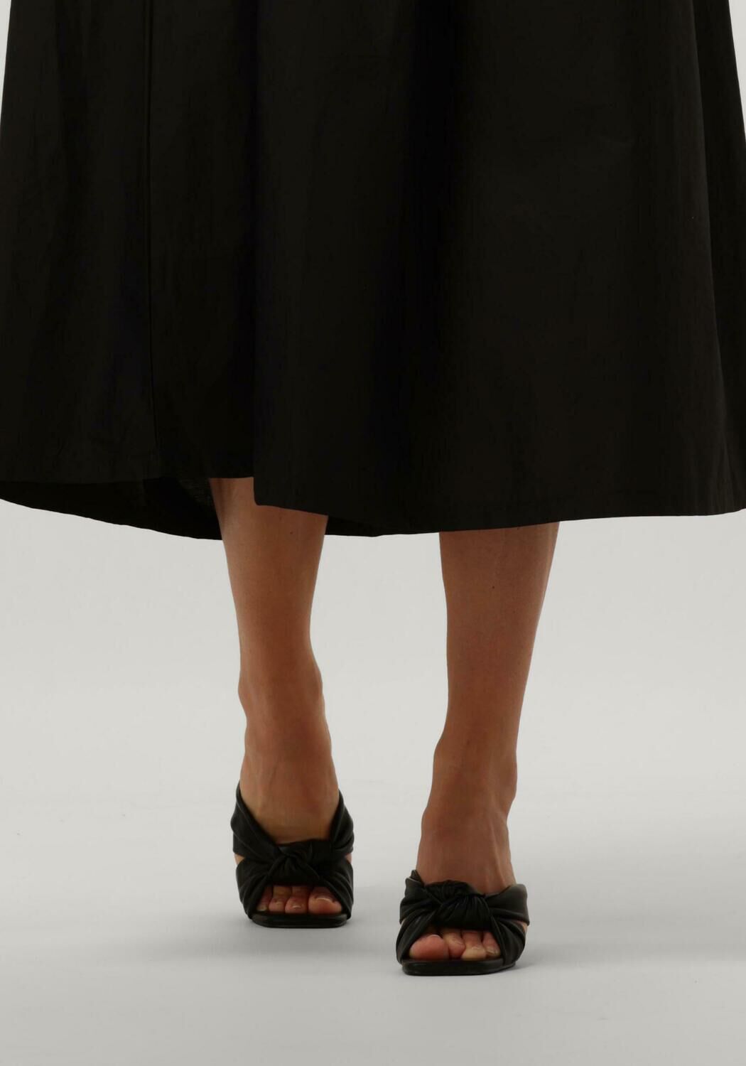 Omoda muiltjes new arrivals