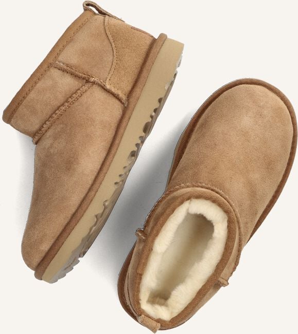 Cognac UGG Vachtlaarzen CLASSIC ULTRA MINI KIDS Cognac UGG Vachtlaarzen CLASSIC ULTRA MINI KIDS - large