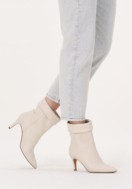 Witte TORAL Enkellaarsjes 12826 - large