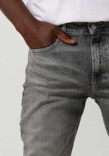 Grijze CALVIN KLEIN Slim fit jeans SLIM TAPER - large