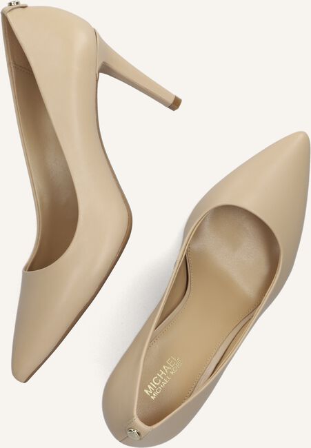 Beige MICHAEL KORS Pumps DOROTHY FLEX PUMP Beige MICHAEL KORS Pumps DOROTHY FLEX PUMP - large