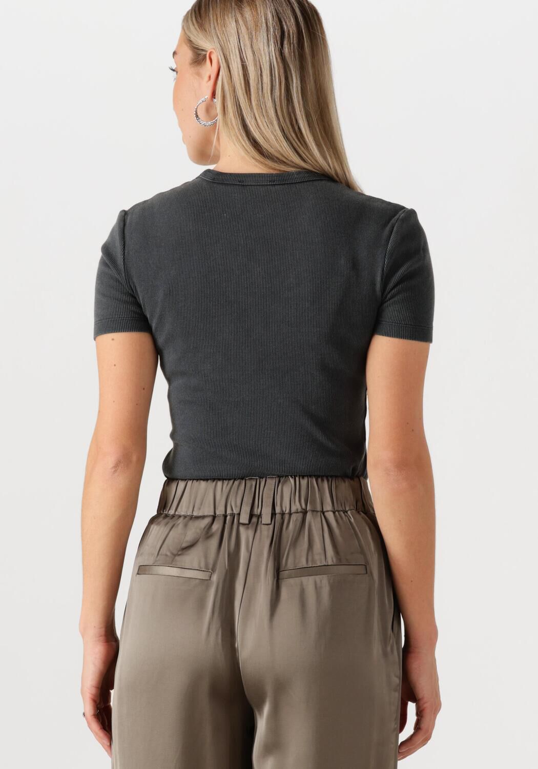 CALVIN KLEIN Dames Tops & T-shirts Washed Woven Label Rib Fit Tee Donkergrijs