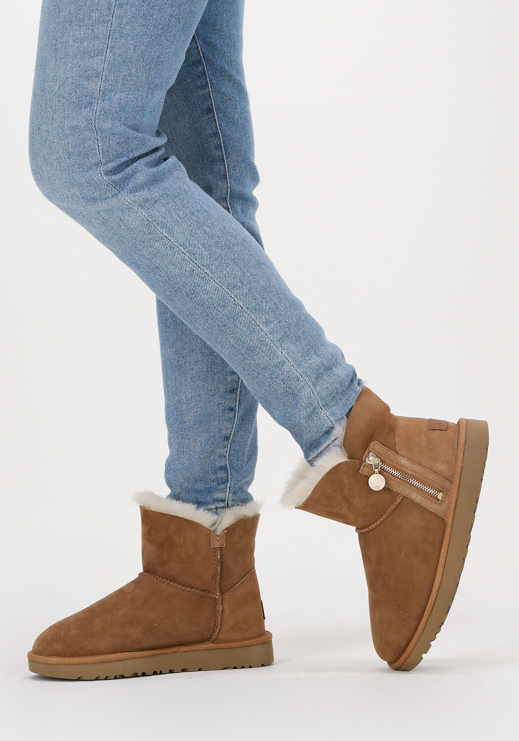 Camel UGG Vachtlaarzen W BAILEY ZIP MINI - large