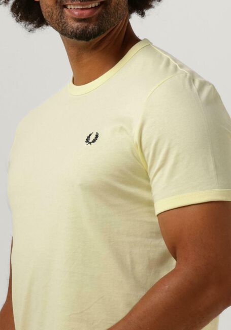 Gele FRED PERRY T-shirt RINGER T-SHIRT - large