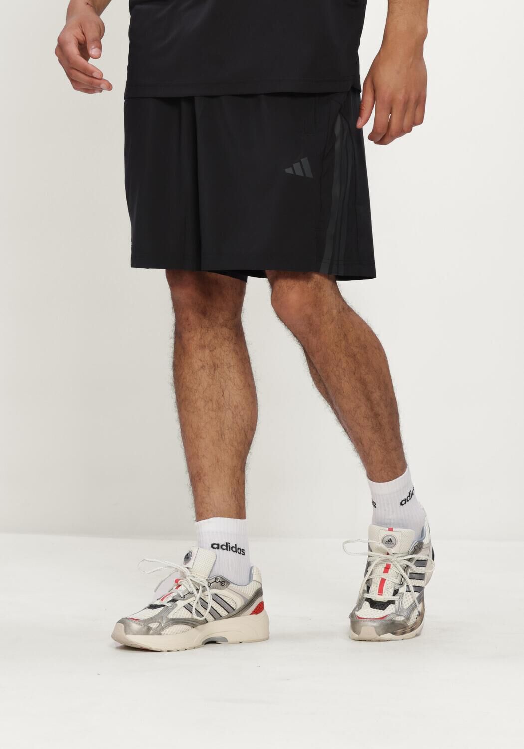 Zwarte ADIDAS Korte broek TECHESS 3S SHORT