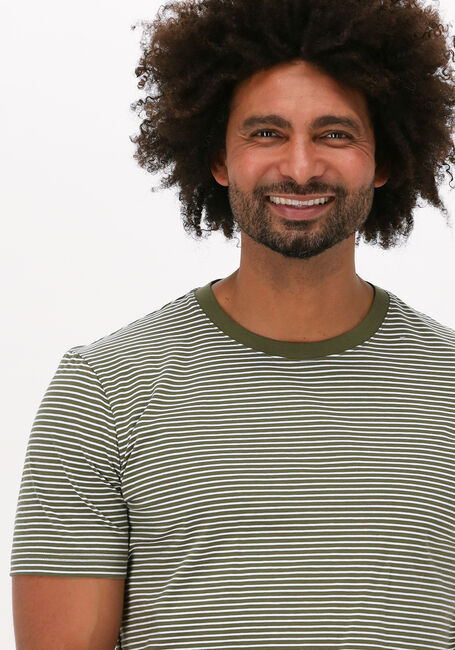Olijf SELECTED HOMME T-shirt SLHNORMAN180 STRIPE SS O-NECK - large