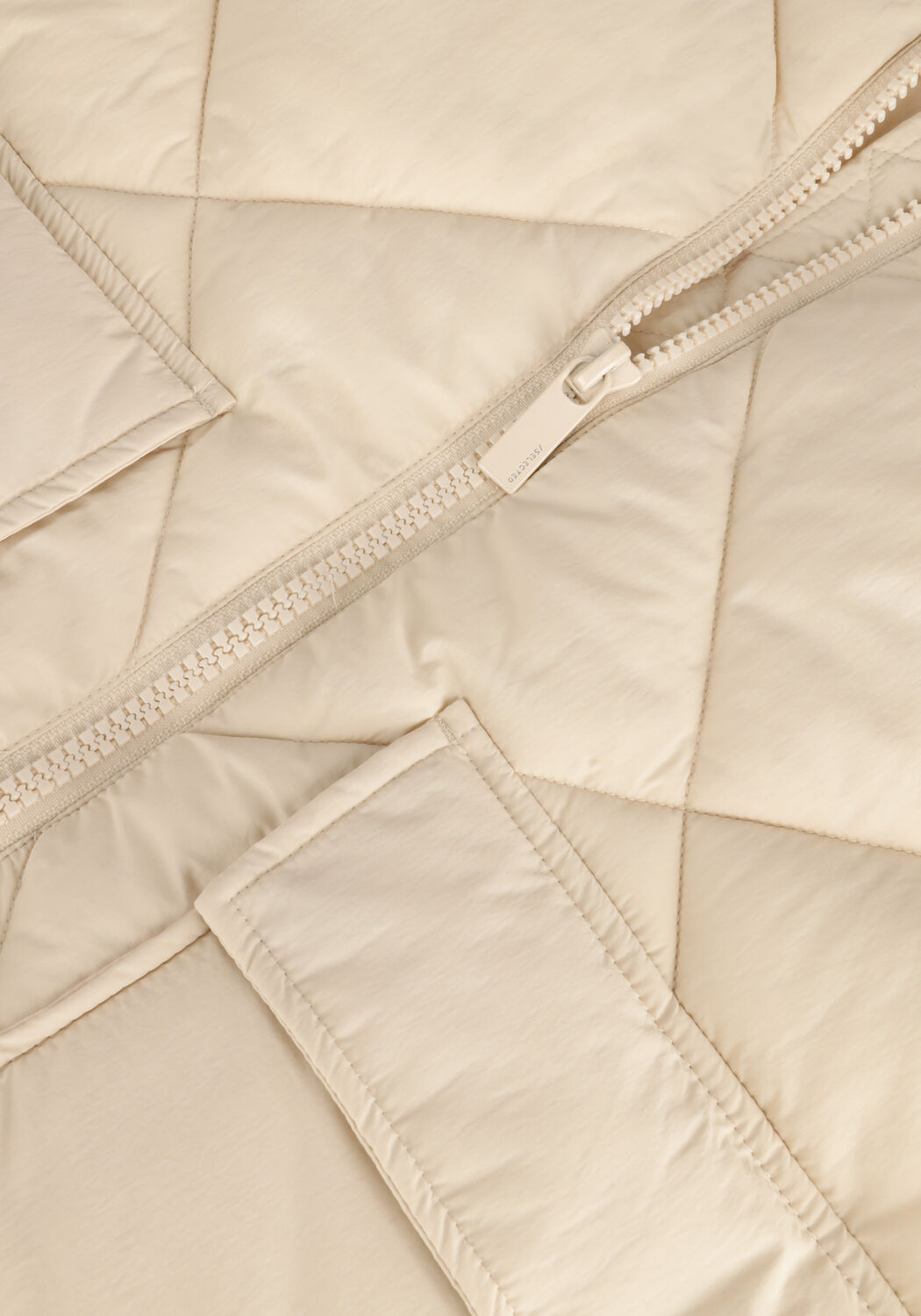 Zand SELECTED WOMEN Gewatteerde jas HEIDI PUFFER JACKET - large