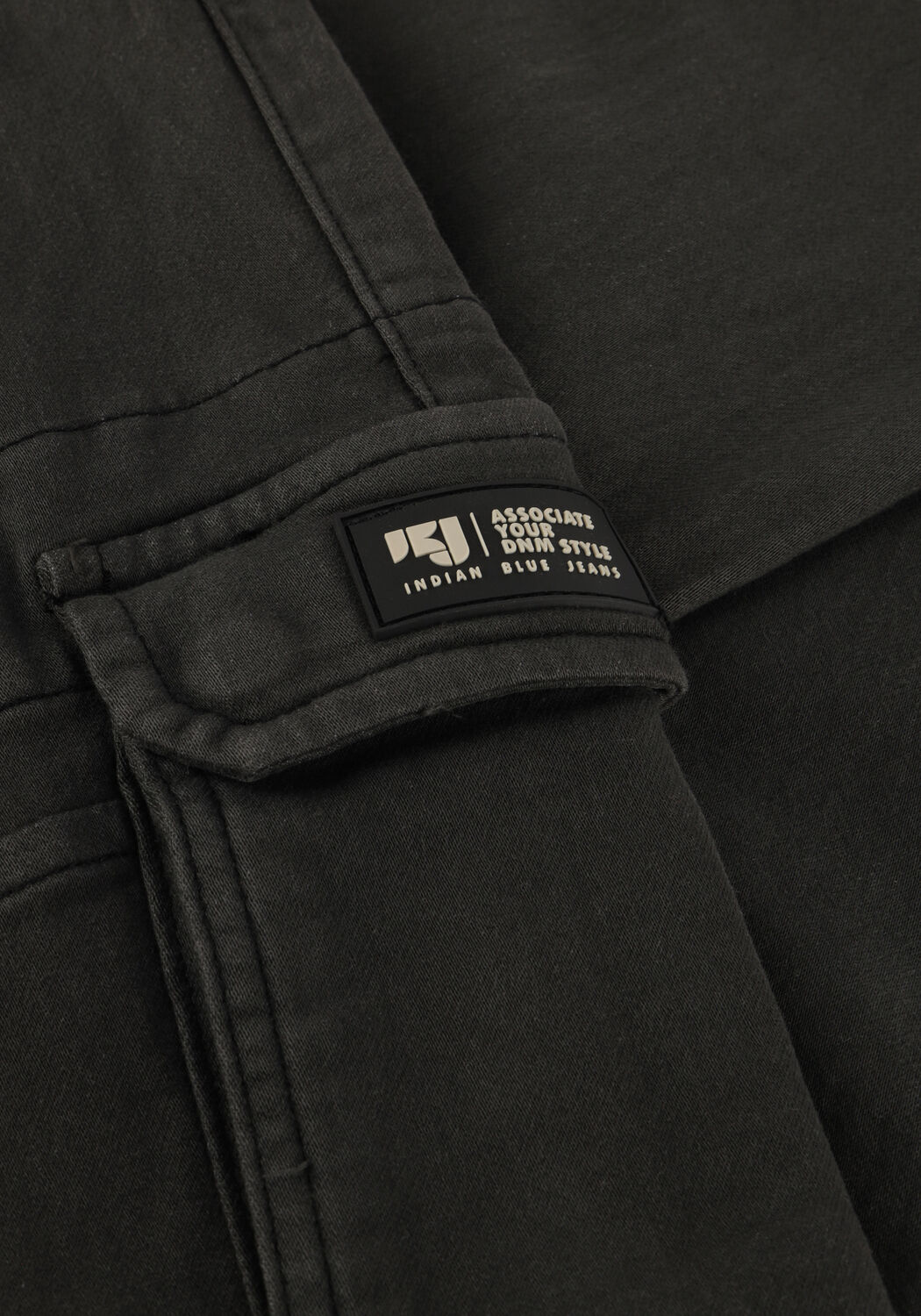 Antraciet INDIAN BLUE JEANS Cargobroeken CARGO KNITTED FANCY - large