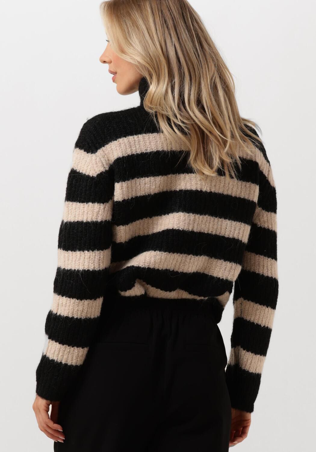 BRUUNS BAZAAR Dames Truien & Vesten Syringa Tika Knit Zwart