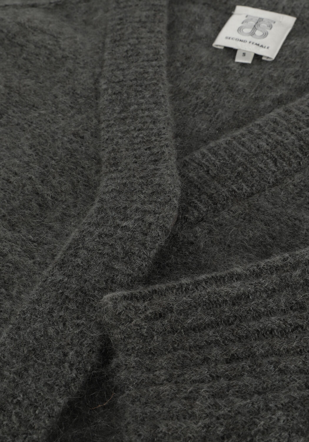 Grijze SECOND FEMALE Vest BROOK KNIT REVERSE BOXY CARDIG - large