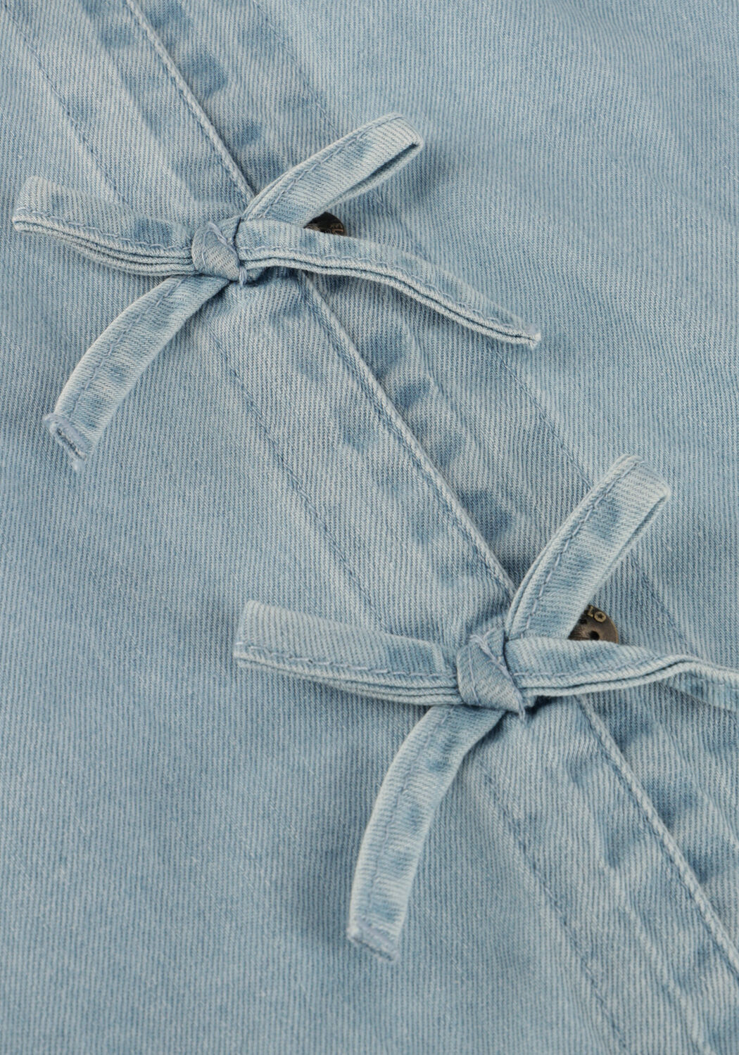 Lichtblauwe LIKE FLO Blouses CHEI FLO CHAMBREY BLOUSE - large