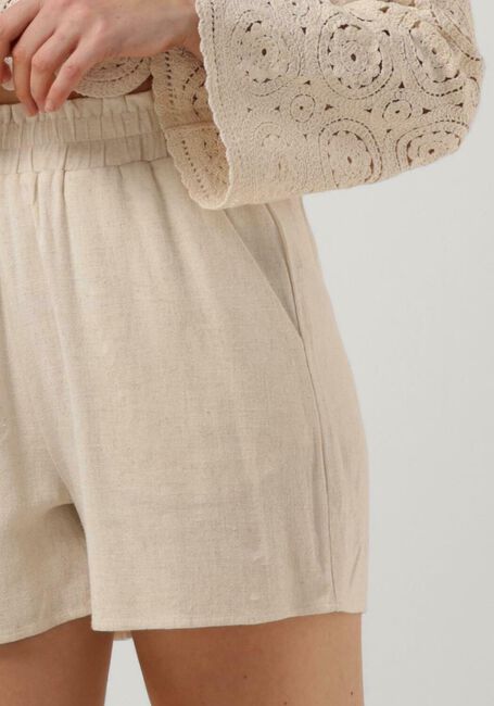 Beige Y.A.S. Korte broek YASVIGGI HW SHORTS - large