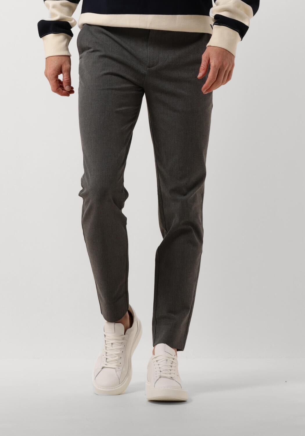 Grijze PLAIN Pantalon JOSH 315 Omoda
