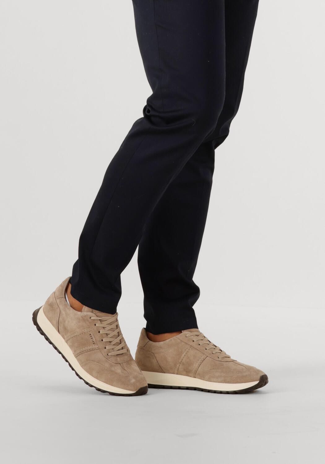 Beige NUBIKK Lage sneakers GLEN HENDRIX - large