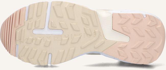 Witte TOMMY HILFIGER Lage sneakers WOMENS TRAIL RUNNER Witte TOMMY HILFIGER Lage sneakers WOMENS TRAIL RUNNER - large