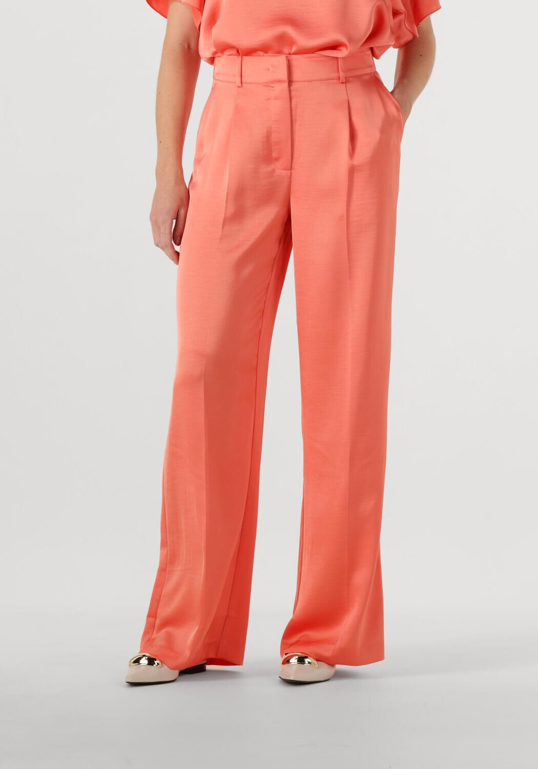 DANTE6 Dames Broeken Jules Satin Smart Pants Koraal