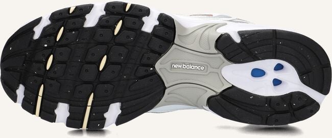 Witte NEW BALANCE Lage sneakers MR530 D Witte NEW BALANCE Lage sneakers MR530 D - large