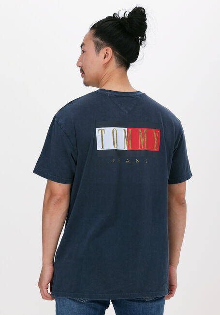 Donkerblauwe TOMMY JEANS T-shirt TJM VINTAGE FLAG PRINT TEE - large
