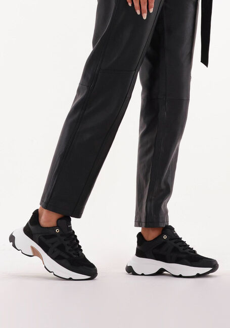 zwarte nubikk lage sneakers ross trek l