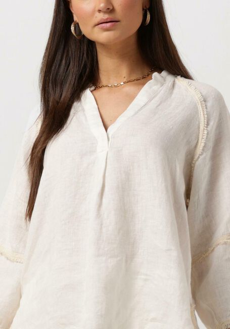 Witte ACCESS Blouses BLOUSE WITH V AND FRINGES - large