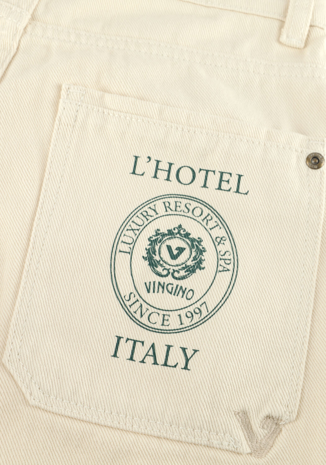 Creme VINGINO Shorts CHRISTIAN WHITE - large