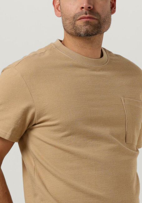 Beige ANERKJENDT T-shirt AKKIKKI S/S STRUCTURE POCKET TEE - large