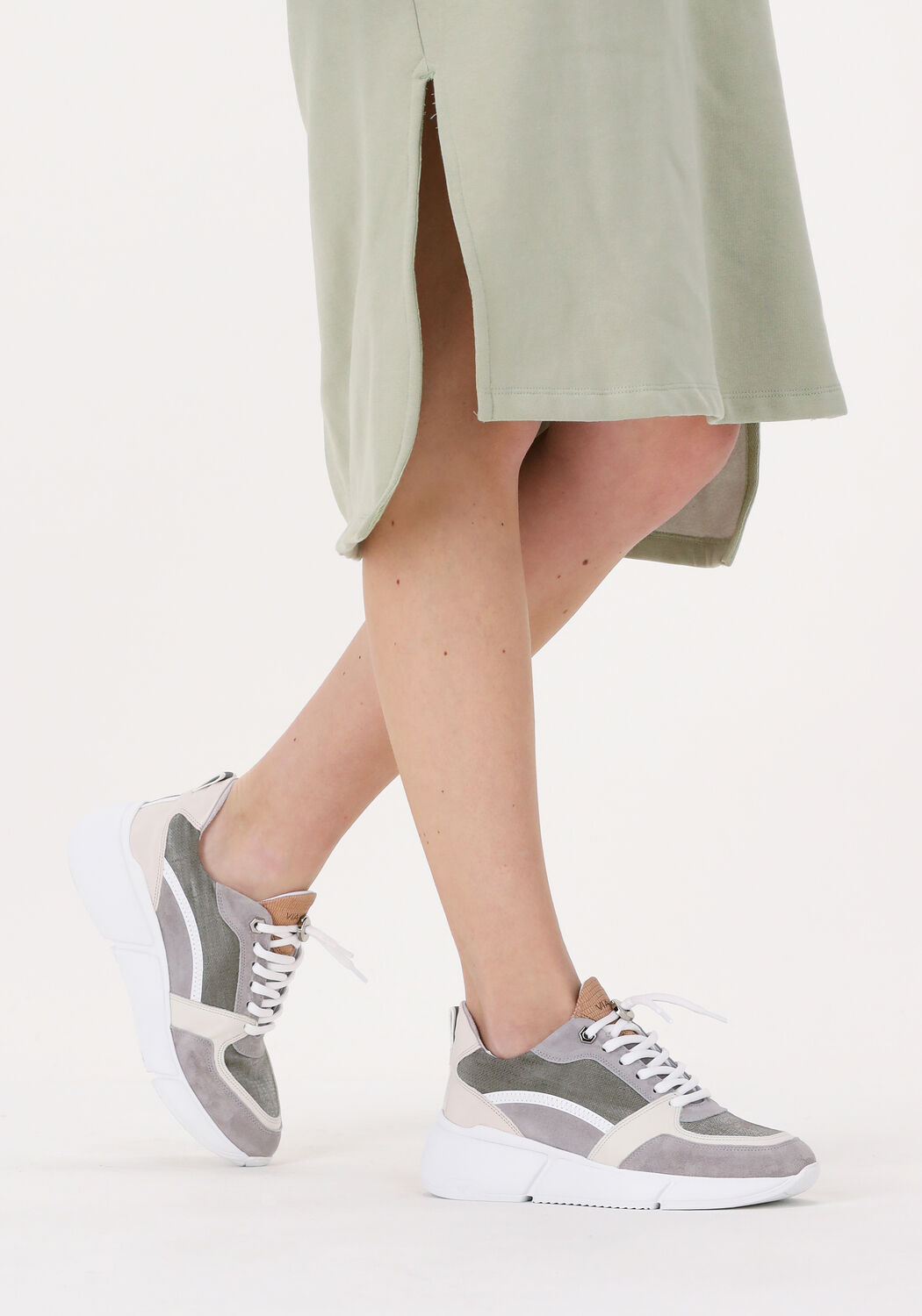 Grijze VIA VAI Lage sneakers CELINA JESS - large