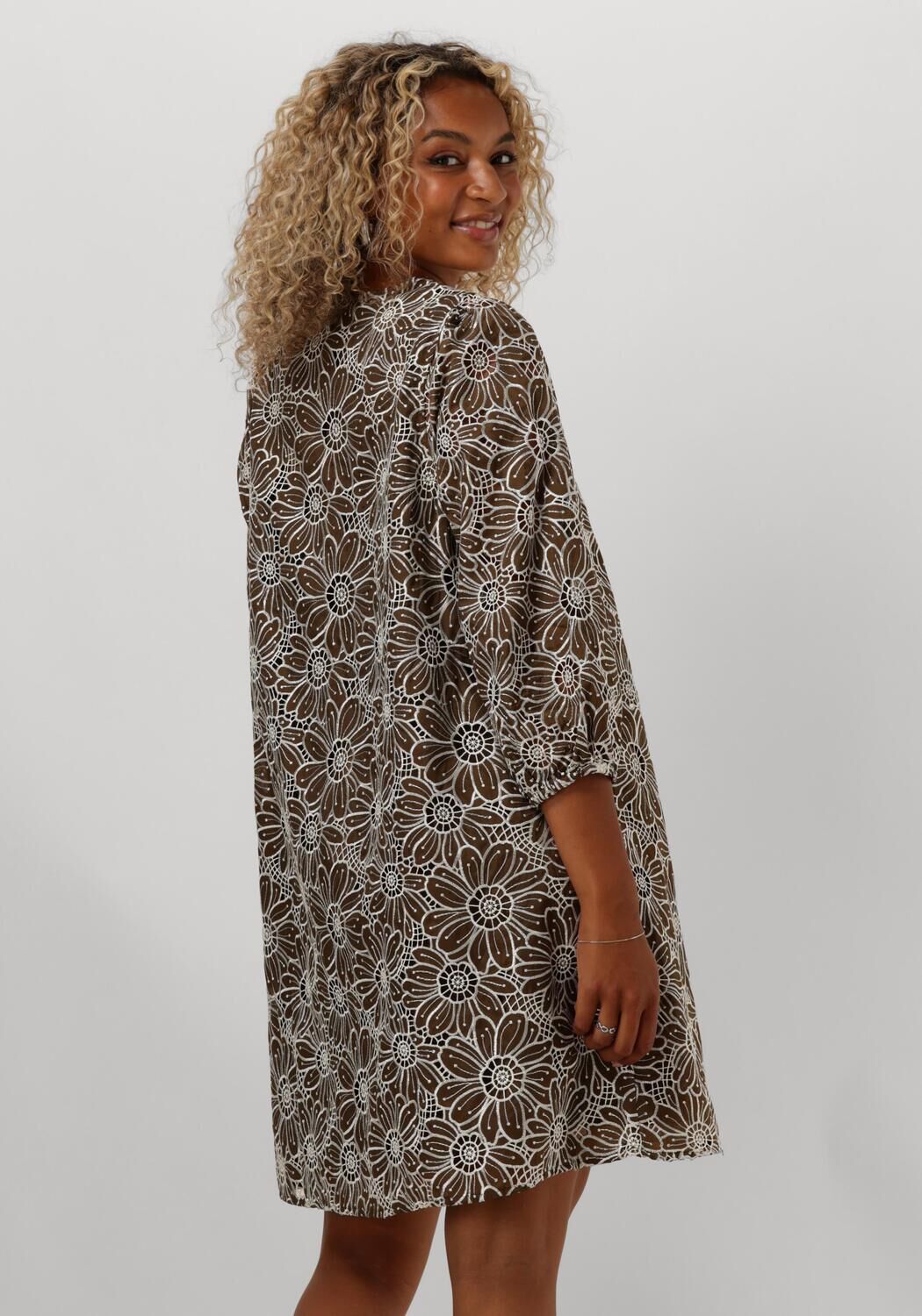 Y.A.S. Dames Jurken Yasvibrant 3 4 Dress Groen
