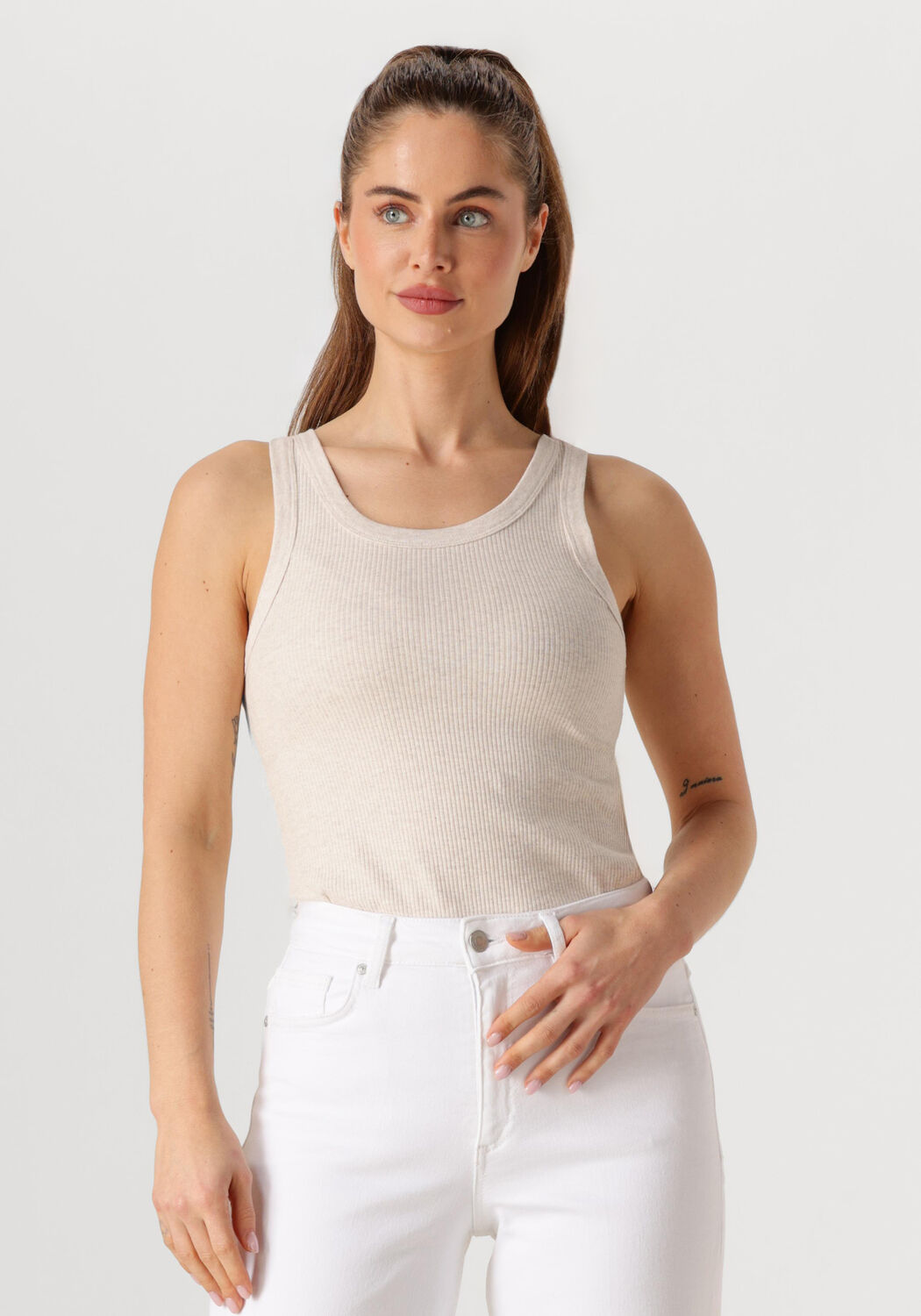 CIRCLE OF TRUST Dames Tops & T-shirts Jada Top Beige
