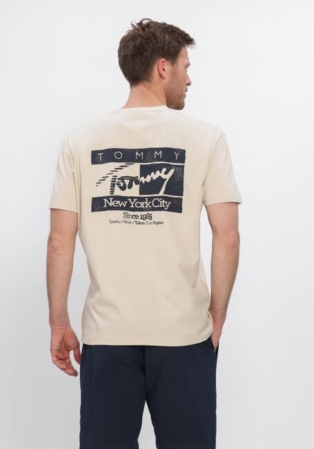 Beige TOMMY JEANS Polo TJM REG SIGN FLAG SS TEE EXT - large