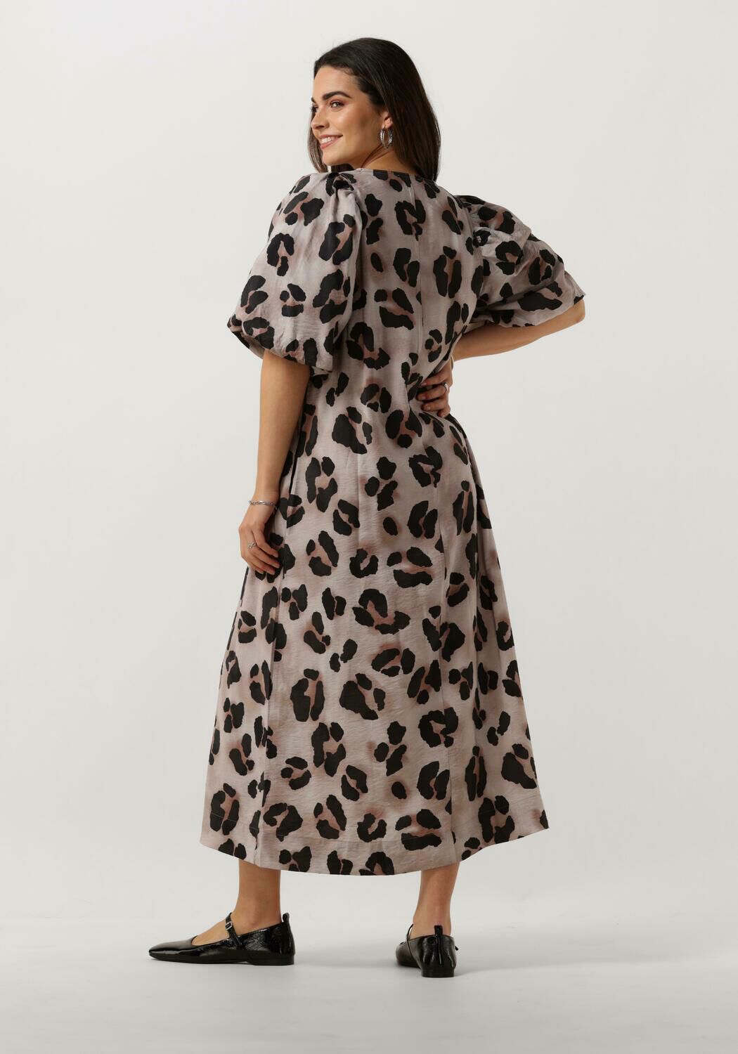 zand by bar midi jurk juta cheetah dress