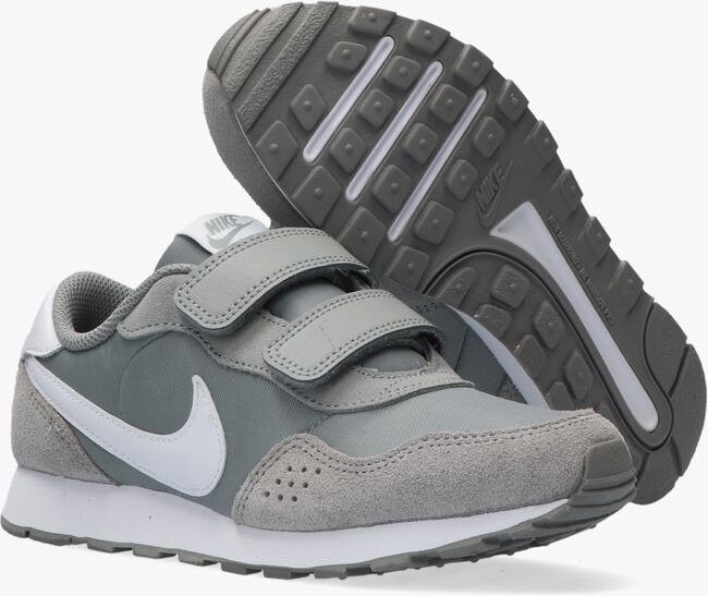 Grijze NIKE Lage sneakers MD VALIANT (PS) - large