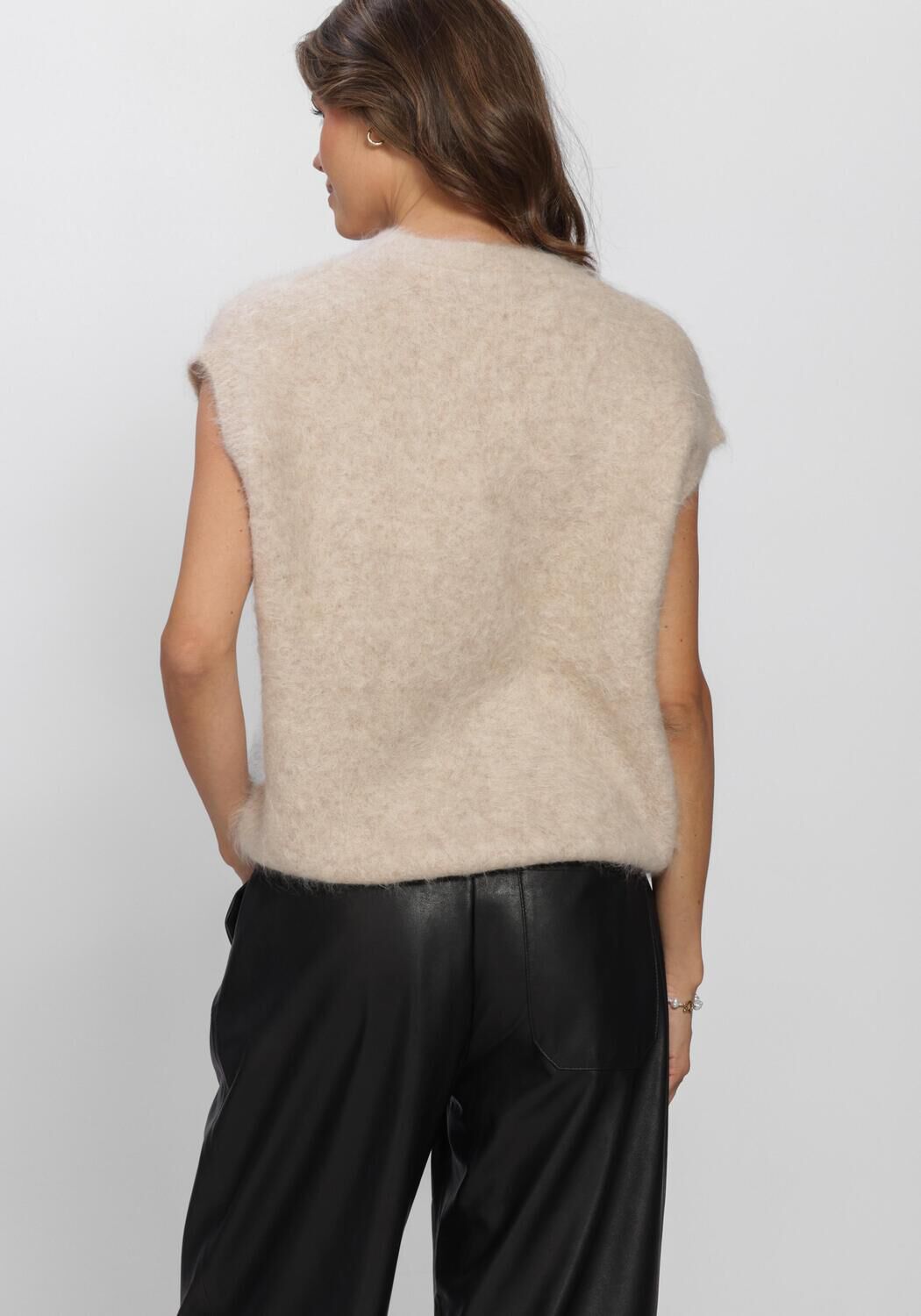 Creme KNIT-TED Truien/vesten CONSTANZE CARDIGAN - large