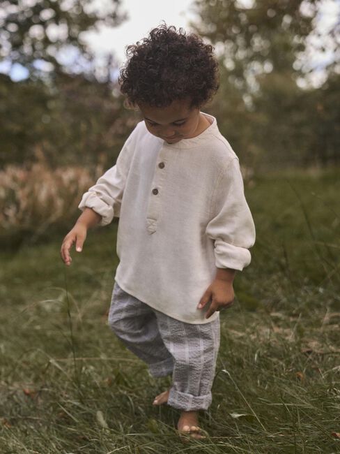 Witte LIL' ATELIER Polo / T-shirt NMMFREDDIE LS LOOSE SHIRT LIL - large