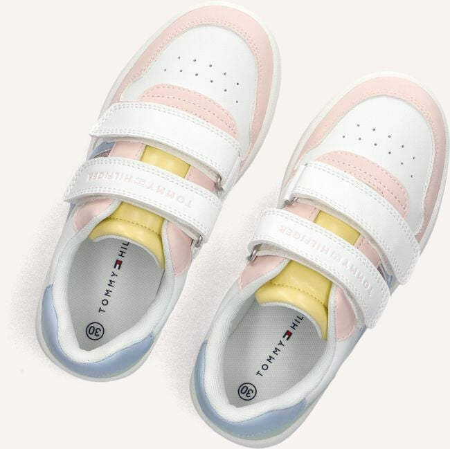 Witte TOMMY HILFIGER Lage sneakers 33730 Witte TOMMY HILFIGER Lage sneakers 33730 - large