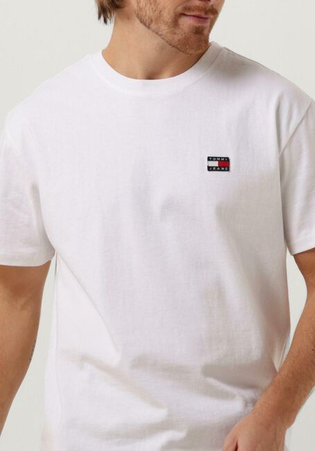 Witte TOMMY JEANS T-shirt TJM CLSC TOMMY XS BADGE TEE - large
