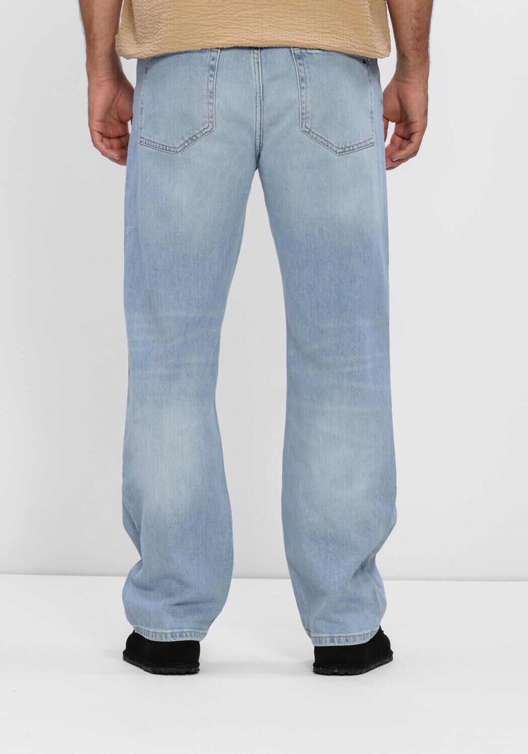 Blauwe TOMMY JEANS Straight leg jeans OTIS REGULAR STR BJO111 CO - large