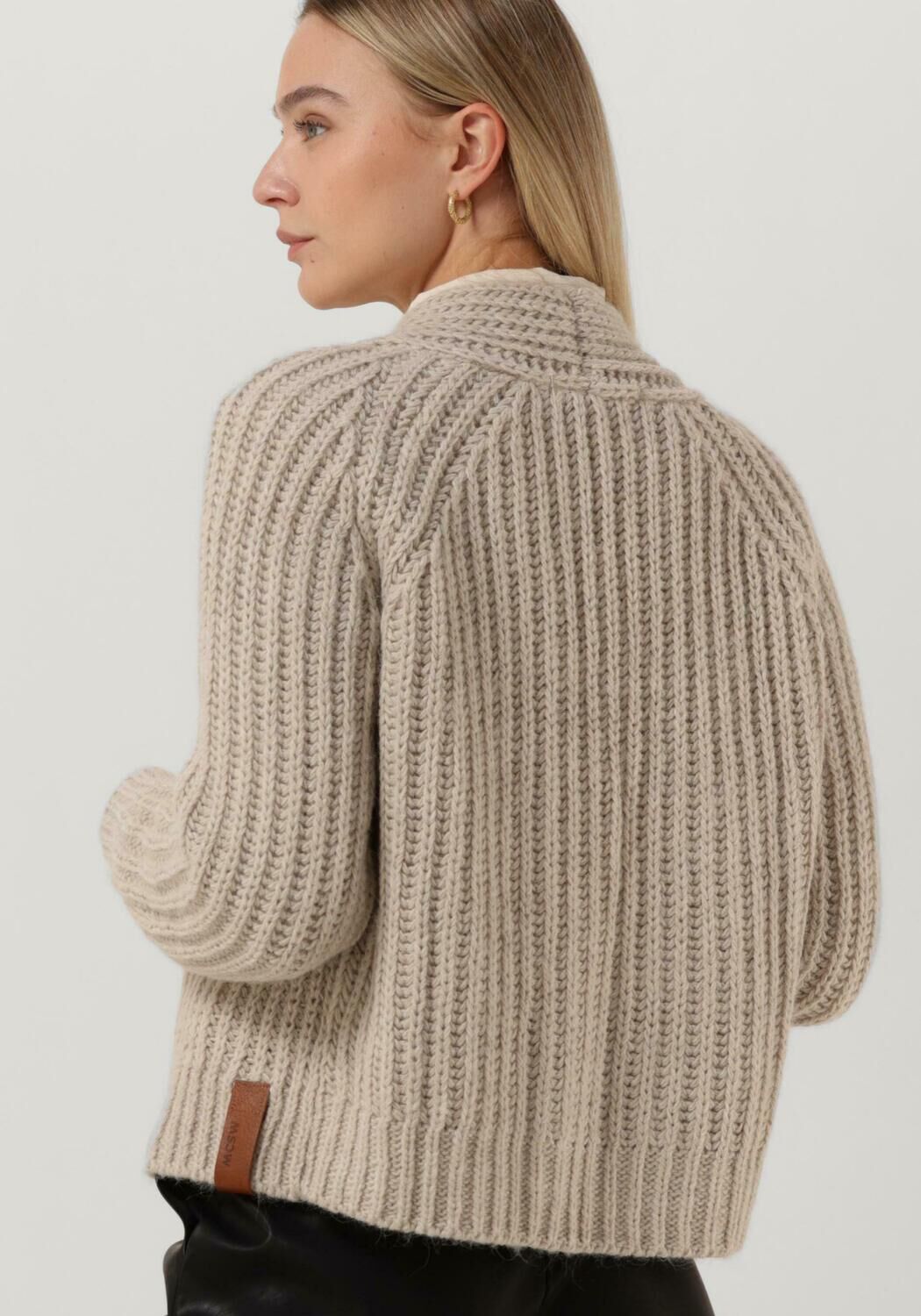 beige moscow vest jelena